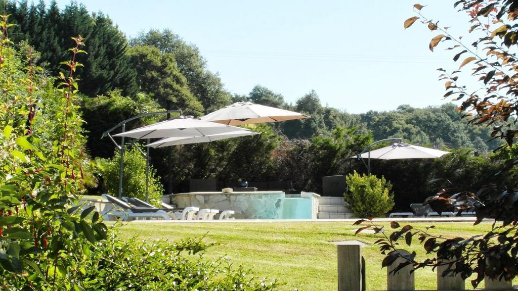 Chambres D'Hotes Domaine De Compostelle Casteide-Candau ภายนอก รูปภาพ