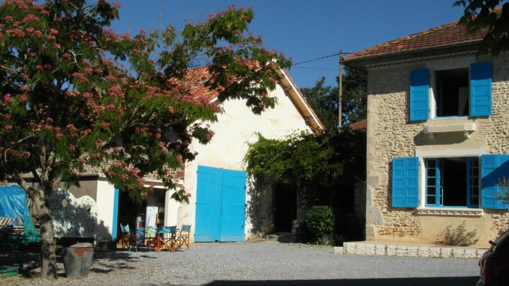 Chambres D'Hotes Domaine De Compostelle Casteide-Candau ภายนอก รูปภาพ
